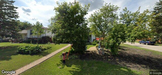 64 Risbey Crescent（加拿大曼尼托巴省温尼伯市）房屋照片