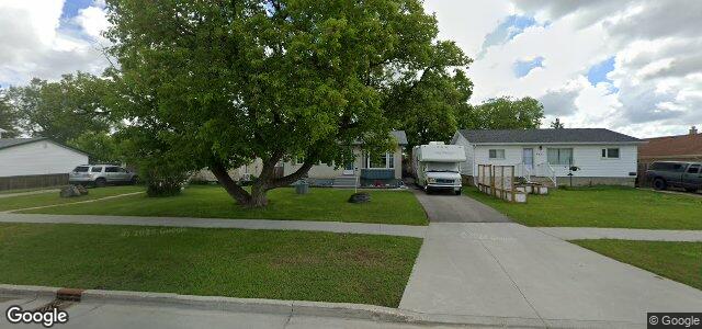 651 Buchanan Boulevard（加拿大曼尼托巴省温尼伯市）房屋照片