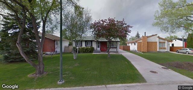 70 Mackie Bay（加拿大曼尼托巴省温尼伯市）房屋照片