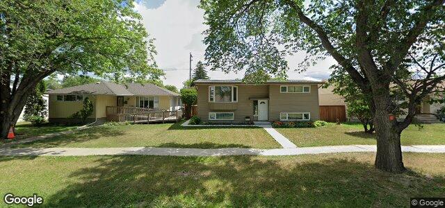 715 Cavalier Drive（加拿大曼尼托巴省温尼伯市）房屋照片