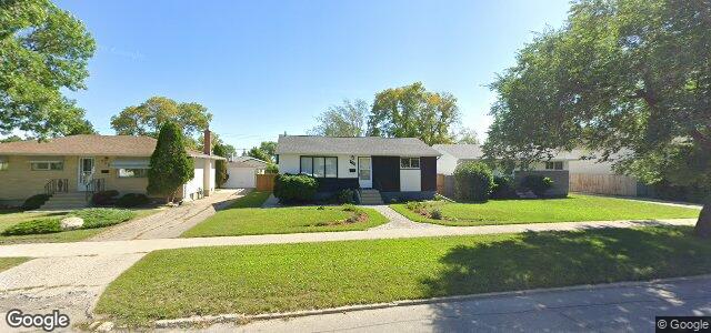 717 Buchanan Boulevard（加拿大曼尼托巴省温尼伯市）房屋照片