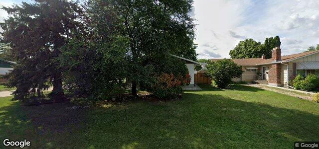 72 Risbey Crescent（加拿大曼尼托巴省温尼伯市）房屋照片