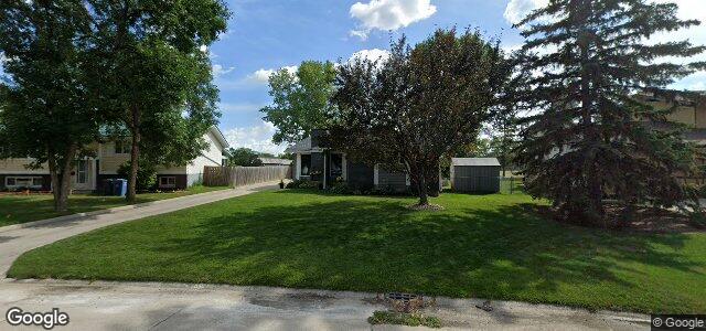 73 Galbraith Crescent（加拿大曼尼托巴省温尼伯市）房屋照片