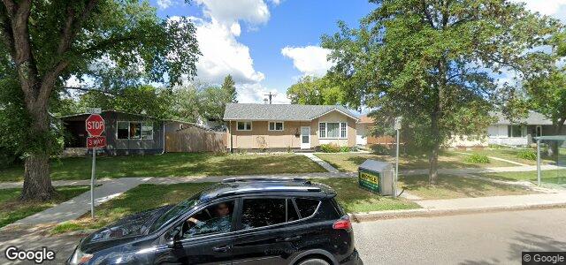 762 Cavalier Drive（加拿大曼尼托巴省温尼伯市）房屋照片