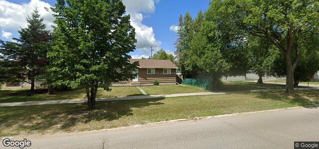 812 Cavalier Drive（加拿大曼尼托巴省温尼伯市）房屋照片