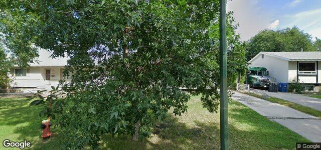 90 Kay Crescent（加拿大曼尼托巴省温尼伯市）房屋照片