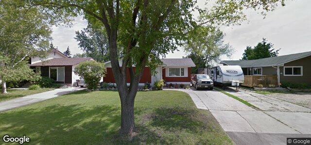 961 Crestview Park Drive（加拿大曼尼托巴省温尼伯市）房屋照片