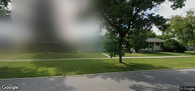 976 Cavalier Drive（加拿大曼尼托巴省温尼伯市）房屋照片