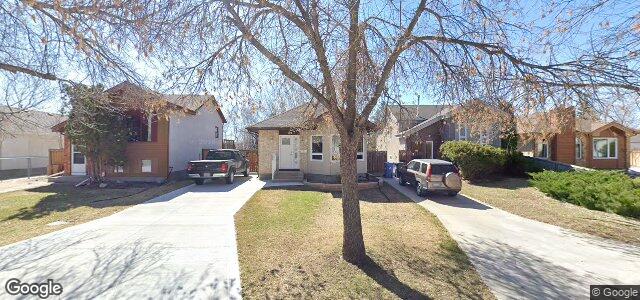 104 Turnham Drive（加拿大曼尼托巴省温尼伯市）房屋照片