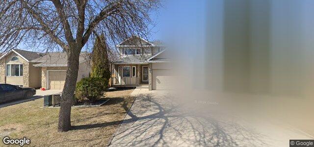 11 Hirt Crescent（加拿大曼尼托巴省温尼伯市）房屋照片