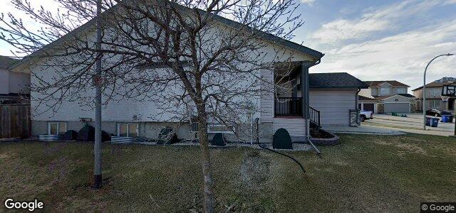 110 Julia Road（加拿大曼尼托巴省温尼伯市）房屋照片