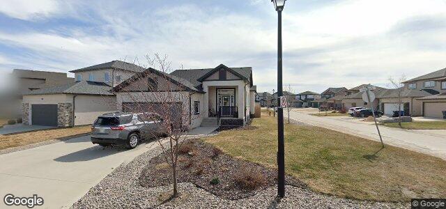 111 Cotswold Place（加拿大曼尼托巴省温尼伯市）房屋照片