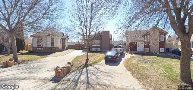 122 Turnham Drive（加拿大曼尼托巴省温尼伯市）房屋照片