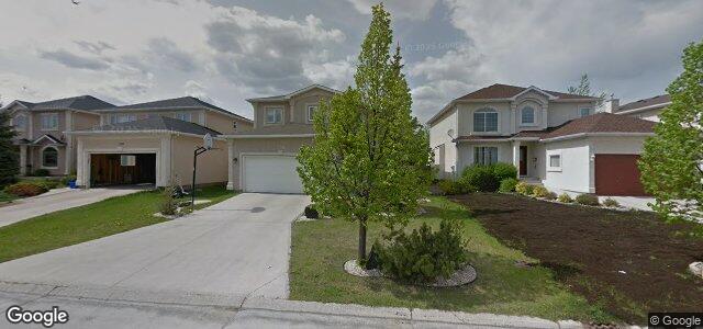 135 Baisinger Drive（加拿大曼尼托巴省温尼伯市）房屋照片