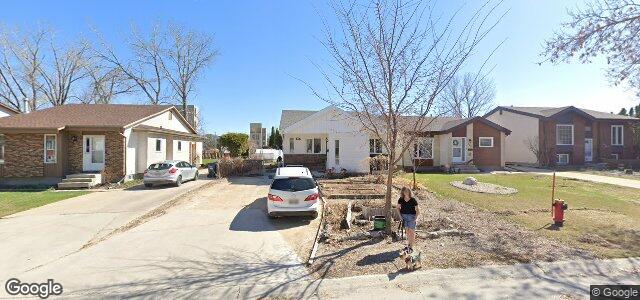 136 Turnham Drive（加拿大曼尼托巴省温尼伯市）房屋照片