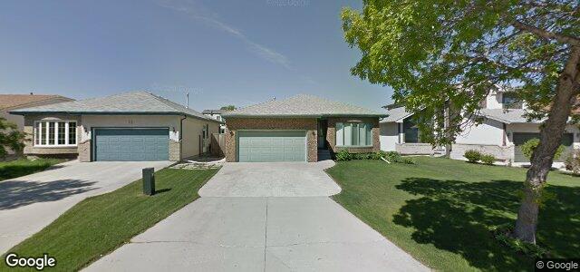 15 Highcastle Crescent（加拿大曼尼托巴省温尼伯市）房屋照片