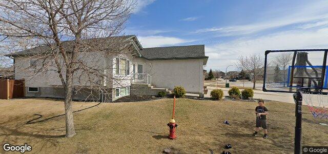 15 Quantrell Bay（加拿大曼尼托巴省温尼伯市）房屋照片