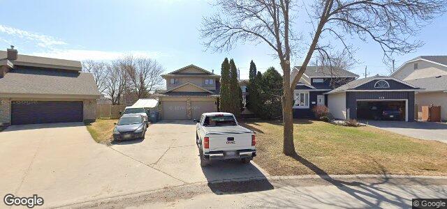 152 Queensbury Bay（加拿大曼尼托巴省温尼伯市）房屋照片