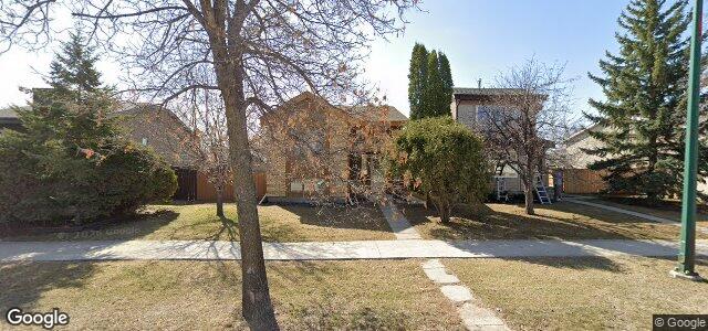 18 Southglen Boulevard（加拿大曼尼托巴省温尼伯市）房屋照片