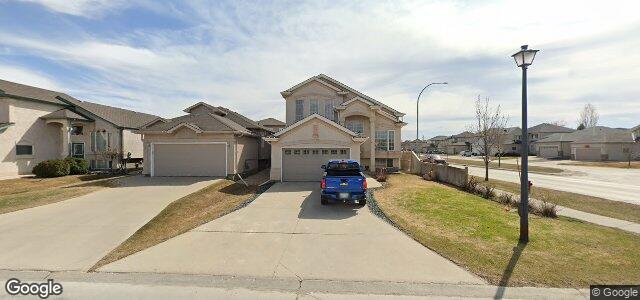 Larawan ng 2 Harding Crescent sa Winnipeg, Manitoba