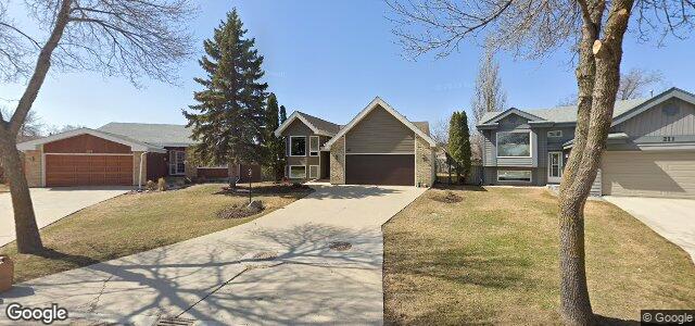 207 Queensbury Bay（加拿大曼尼托巴省温尼伯市）房屋照片