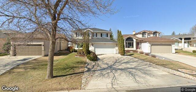 216 Barlow Crescent（加拿大曼尼托巴省温尼伯市）房屋照片