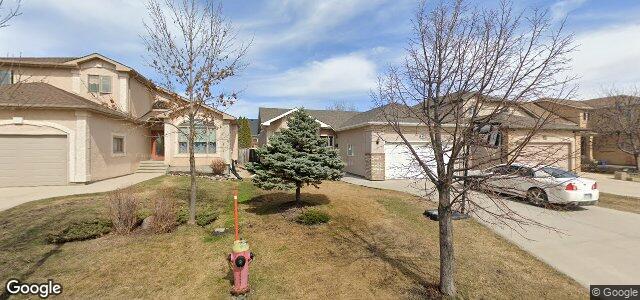 220 Baisinger Drive（加拿大曼尼托巴省温尼伯市）房屋照片