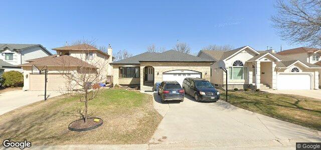 240 Barlow Crescent（加拿大曼尼托巴省温尼伯市）房屋照片