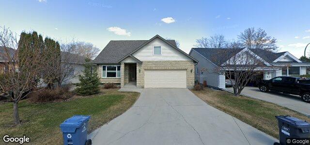 Photo of 27 Hallfield Bay in Winnipeg, Manitoba