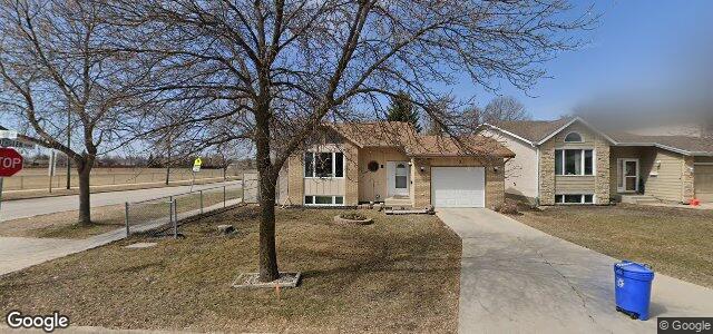 Larawan ng 3 Hirt Crescent sa Winnipeg, Manitoba