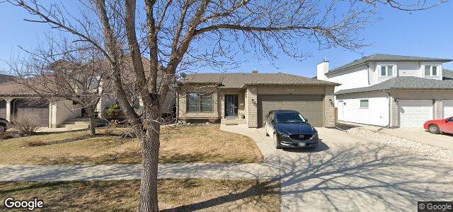 319 Barlow Crescent（加拿大曼尼托巴省温尼伯市）房屋照片