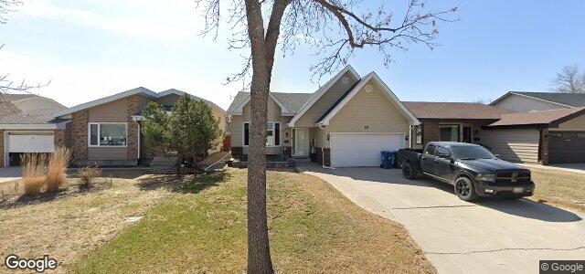 39 Queensbury Bay（加拿大曼尼托巴省温尼伯市）房屋照片