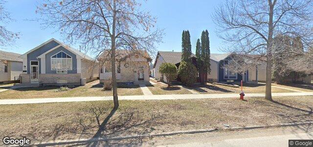 416 Novavista Drive（加拿大曼尼托巴省温尼伯市）房屋照片