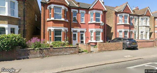 Larawan ng 42 Greenford Avenue sa Winnipeg, Manitoba