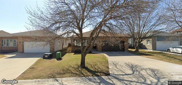 42 Kevin Place（加拿大曼尼托巴省温尼伯市）房屋照片