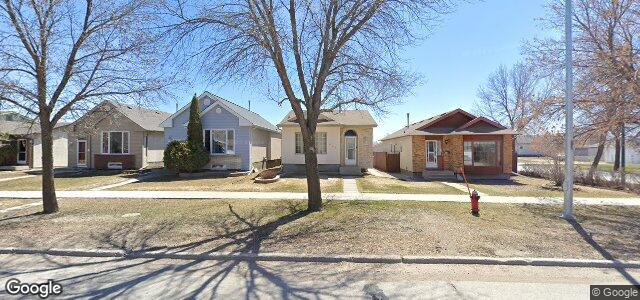 438 Novavista Drive（加拿大曼尼托巴省温尼伯市）房屋照片