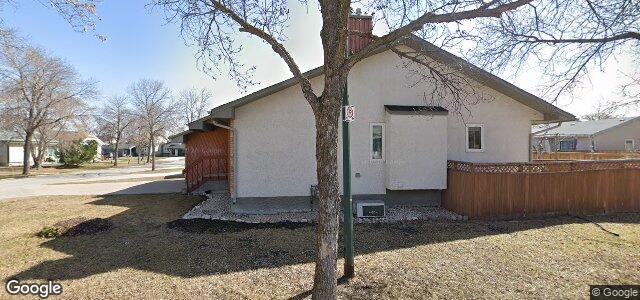 47 Queensbury Bay（加拿大曼尼托巴省温尼伯市）房屋照片