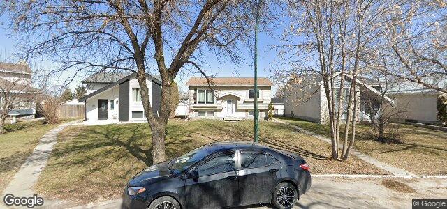 Larawan ng 52 Queensbury Bay sa Winnipeg, Manitoba