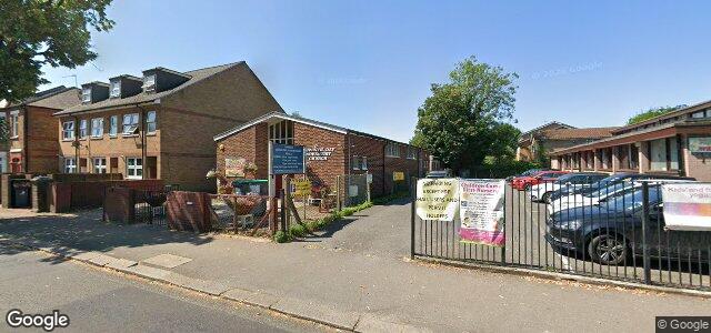 58 Greenford Avenue（加拿大曼尼托巴省温尼伯市）房屋照片