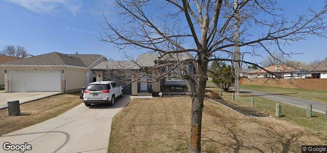 58 Simon Drive（加拿大曼尼托巴省温尼伯市）房屋照片