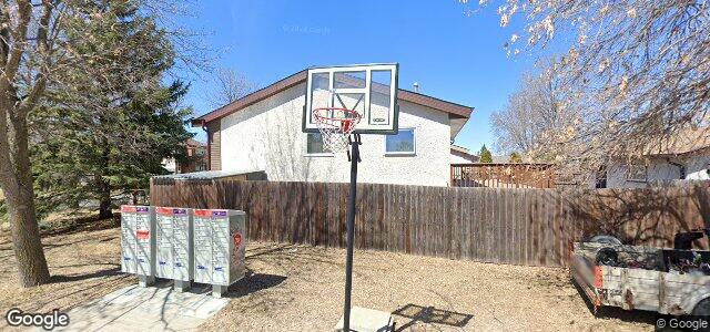 63 Kennington Bay（加拿大曼尼托巴省温尼伯市）房屋照片