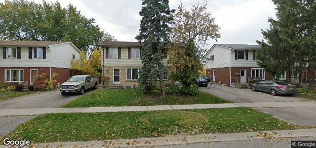 72 Harding Crescent（加拿大曼尼托巴省温尼伯市）房屋照片