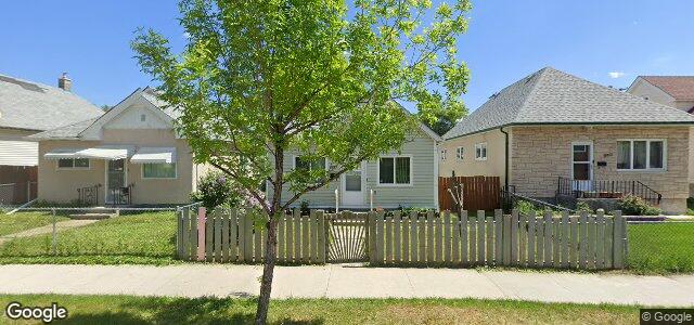 Photo of 607 Beverley Street in Winnipeg, Manitoba