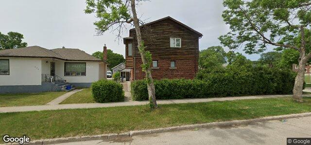 Larawan ng 654 Burnell Street sa Winnipeg, Manitoba