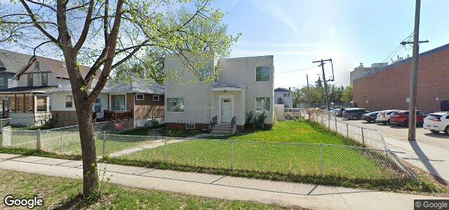 681 Banning Street（加拿大曼尼托巴省温尼伯市）房屋照片