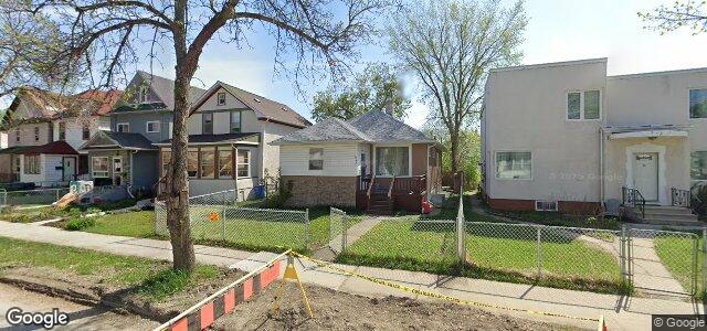 683 Banning Street（加拿大曼尼托巴省温尼伯市）房屋照片