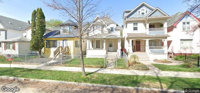 692 Banning Street（加拿大曼尼托巴省温尼伯市）房屋照片