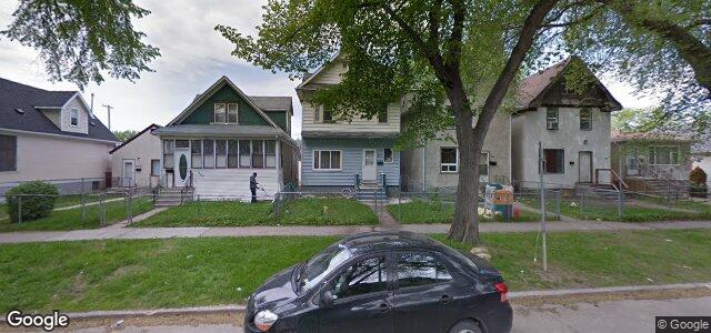 702 Home Street（加拿大曼尼托巴省温尼伯市）房屋照片