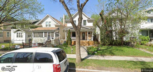 704 Banning Street（加拿大曼尼托巴省温尼伯市）房屋照片