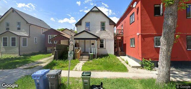 704 Simcoe Street（加拿大曼尼托巴省温尼伯市）房屋照片